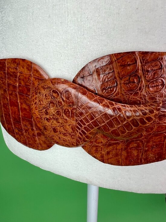 Vintage 80s Brown Crocodile Skin Statement Belt Made in El Salvador 33-34\